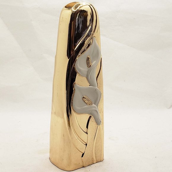 VINTAGE GOLD TONE METAL TARNISH RESISTANT BUD VASE - Picture 1 of 2